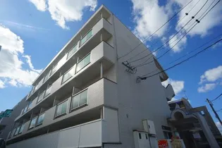 アドバンス九産大駅前の画像