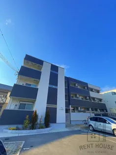 メナメゾン日根野Ⅱ番館【1階】の外観