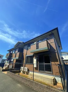 サニーサイドIZUMI B棟【2階】の外観