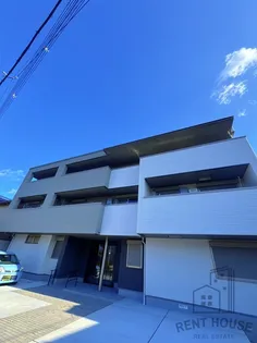 シャーメゾン アズナブルの画像