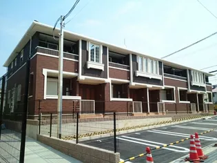 Royal Life【1階】の外観