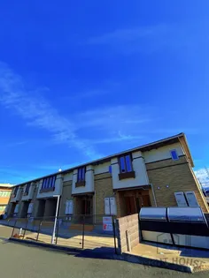 コンソラトゥール【2階】の外観