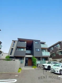 シャーメゾン セレーノ B【1階】の外観