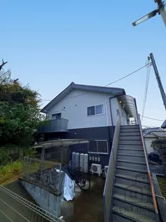 ウルス・ヴィラージュ【1階】の外観