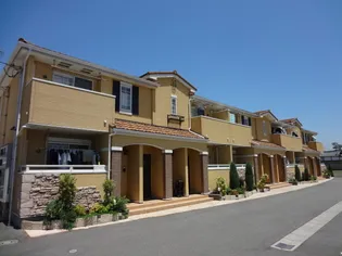 ルミエル穴師の画像