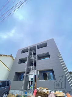 RAFFINE貝塚の画像