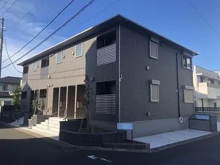 アヴェニールの画像