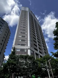 レグノ・セレーノ【16階】の外観