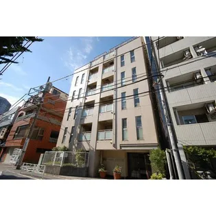 ミオカステーロ代々木【1階】の外観