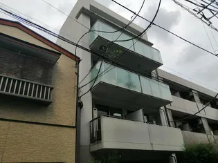 東京都新宿区早稲田鶴巻町【マンション】の外観