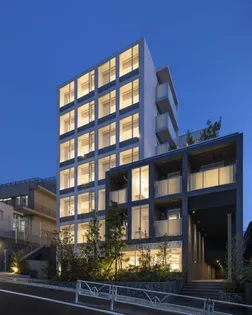 東京都渋谷区本町4丁目【マンション】の外観