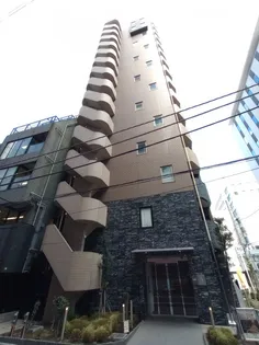 東京都港区西新橋3丁目【マンション】の外観