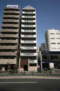 東京都港区東麻布2丁目【マンション】の外観