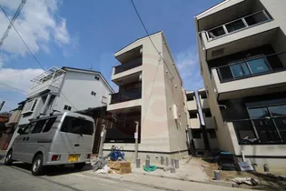 DERNIER MAISON BOの画像