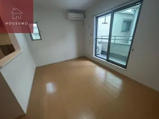 セレスコート花園【203号室】の居間