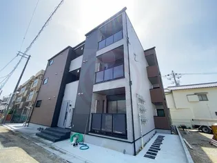 badge放出east【3階】の外観