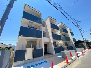 ラージヒル長瀬イースト【3階】の外観