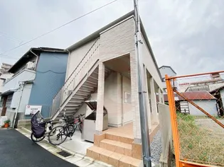 アジーロ コートの画像