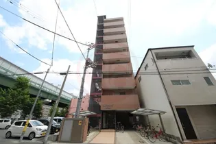 クイーンライフ東今里【2階】の外観