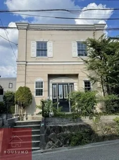 大阪府豊中市緑丘3丁目【一戸建】の外観