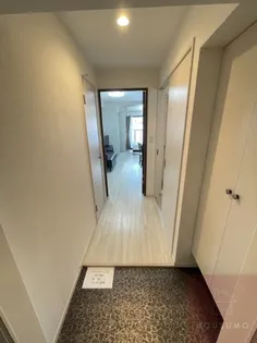 Fortuney江坂Ⅱ【3階】の玄関