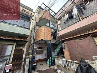 ローレンスハイム【2階】の外観