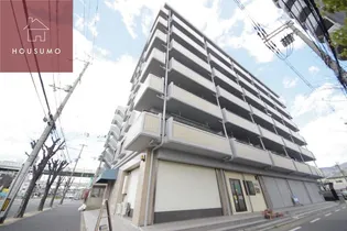 ファミール吉村【601号室】の外観