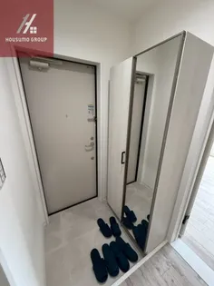 ラフィーネ放出【2階】の玄関