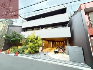 フルール桃谷【2階】の外観