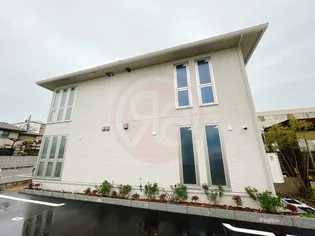 ラリュール【1階】の外観