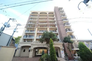 グランシエルドゥ【601号室】の外観