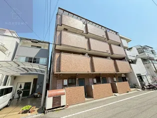 マンションパインウェル【4階】の外観