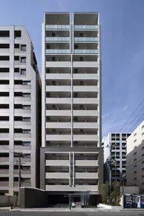 グランドベルヴィ【402号室】の外観