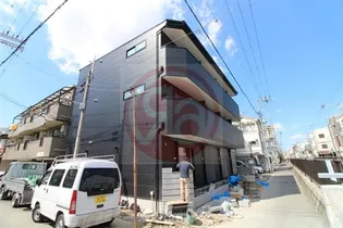 カルムビレッジ東田辺【3階】の外観