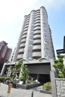 21コートマルナカの画像