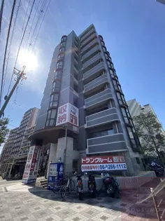 C-WING【5階】の外観