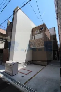 トロワ スールの画像