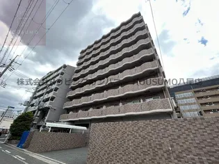 ルミエール八尾Ⅱ【3階】の外観