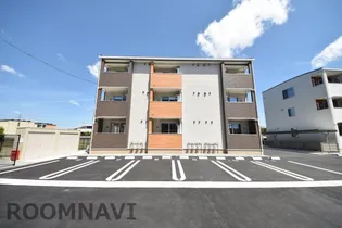 徳島県板野郡北島町鯛浜字川久保【アパート】の外観