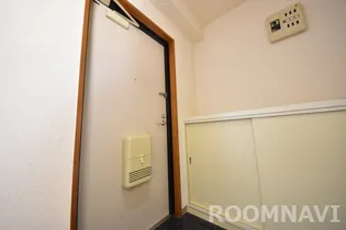 グランシャトーレインボー【8階】の玄関