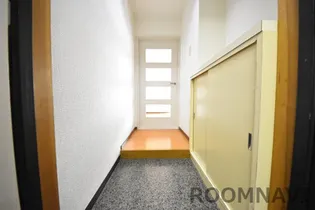 グランシャトーレインボー【2階】の玄関