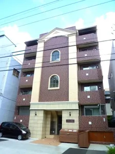 ベルビレッジ覚王山【1階】の外観