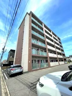 プリムヴェール【2階】の外観