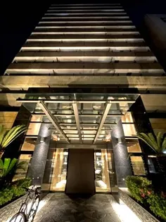 セノアタワー泉【3階】の外観