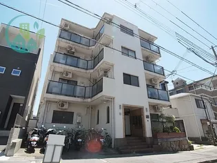 リトル六甲【1階】の外観