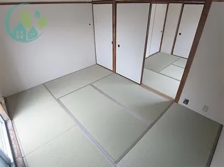 第一坂田ビル【5階】の居間