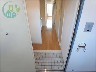 リブェール天城【1階】の玄関