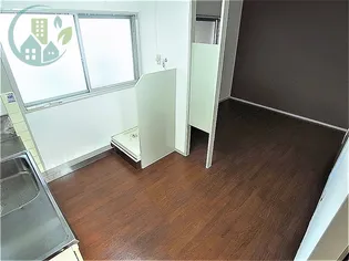 六甲アビタシオン【5階】の居間