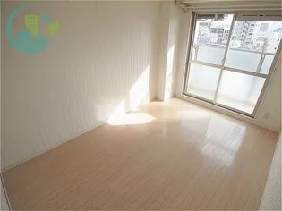 ソルジェンテ御影【3階】の居間