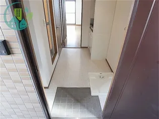 シティ・コート六甲【1階】の玄関